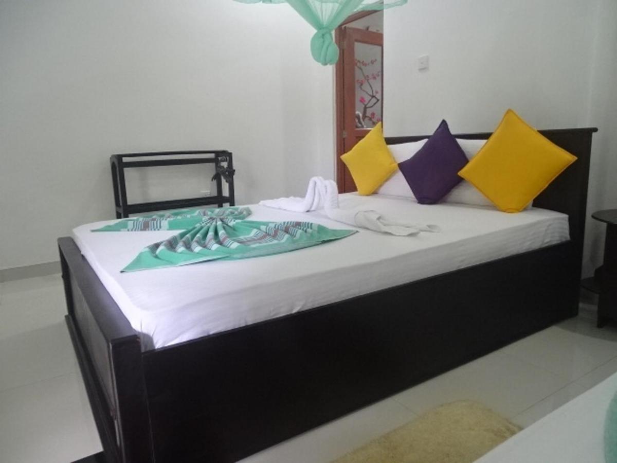 Lovely Lodge Sigiriya Buitenkant foto